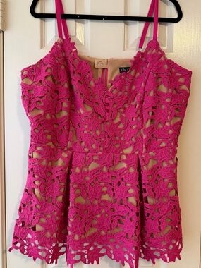 City Chic Fuchsia Floral Crochet Peplum Camisole Small/16